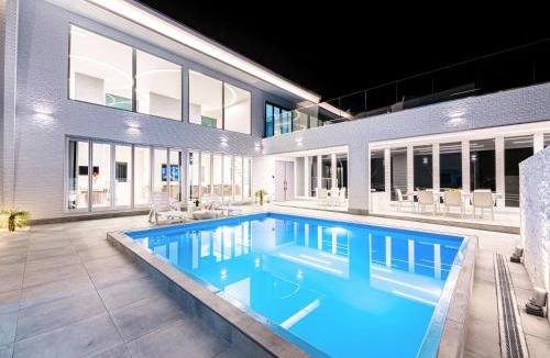 Awaji Villa | Bitcoin Villa Awaji