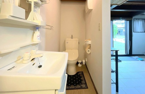 Yotsukaido House | Book room - One Night One View / Yotsukaido Chiba