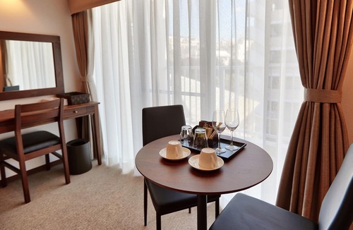 Okinawa Hotel | Creass Hotel TSUBOGAWA Marche