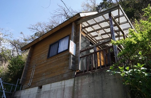 Nishina Cottage | Dogashima Land Hopia Nonsmoking Tiny log house /Kamo-gun Shizuoka