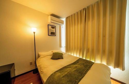 Minato Hotel | Double Room with Private Bathroom 204/Osaka Ōsaka