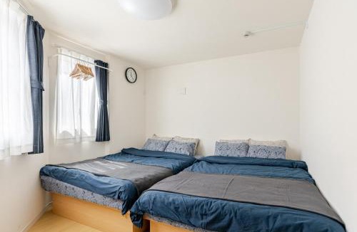 Minato Apartment | EXPO 22 min,13 min to NISHI-Osakako-KAIYUKAN,Santa Maria,LEGOLAND,Tempozan Ferris,Tempozan Marketplace,Tempozan Park,22 min to Yumesima-EXPO,casino,IR,17 min to Sakisima-Ferry Terminal,Cosmo Tower,ATC,Intex,15 min to Tennoji-Harukas,Tennoji Zoo,Park