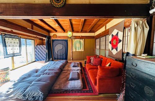 Nakakiri House | Family Homestay Shirokuro Guesthouse