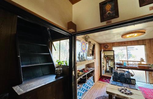 Nakakiri House | Family Homestay Shirokuro Guesthouse