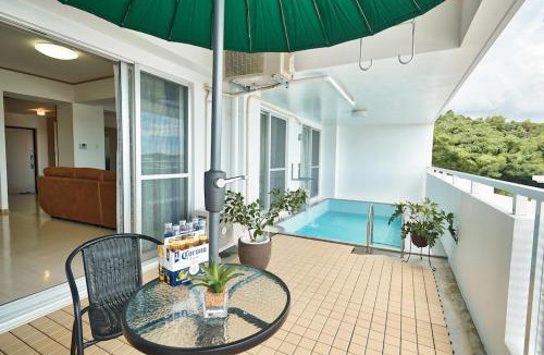 Okinawa Apartment | FreedomHillsフリーダムヒルズA棟