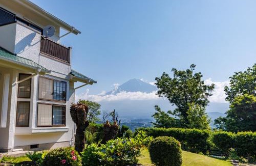 Fujinomiya House | Fuji別邸