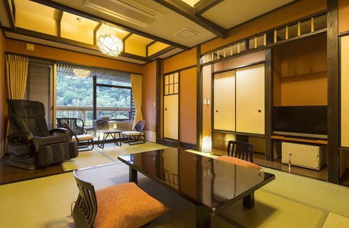 Ikeda Hotel | Fushioukaku