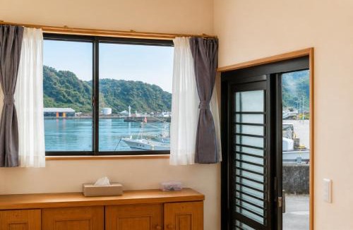 Nichinan Apartment | Good Stay Apartment Nichinan - Sea View & Free Parking