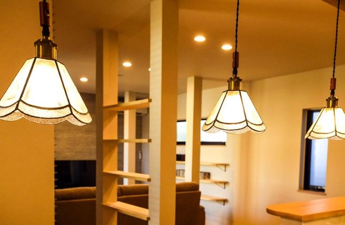 Nagaminenishi Apartment | Guest house Watanabe 日本酒で乾杯する1日1組の和モダン貸切ヴィラ EV充電可
