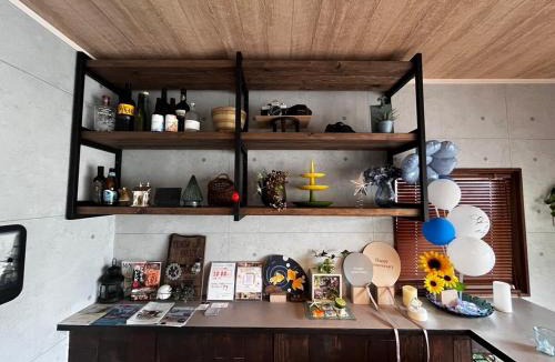 Hikari House | -Hale Murozumi- Up to 13 people ok!Hikari Private rental Seaside house with large screen projector, bar counter, and seasonal decorations