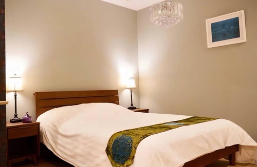 Kita House | Hanen Hanen] 1 minute from Sakuraomiya Station, 5 minutes by Umeda train, a house with a garden, 5 minutes walk from Sakuraomiya Park, half garden