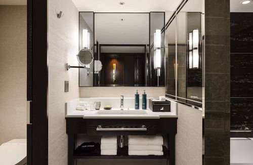 Minato Mirai 21 Hotel | Hilton Yokohama