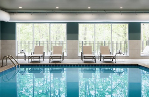 Port Wentworth Hotel | Holiday Inn Express & Suites Savannah N - Port Wentworth by IHG