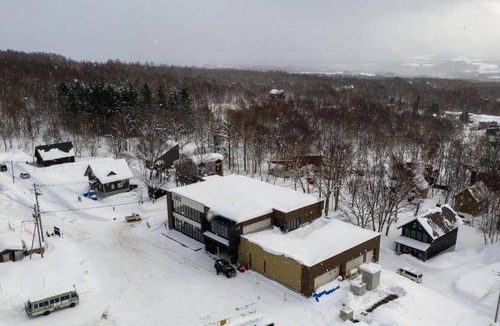 Niseko Hotel | Hotel ∙ 1 guest