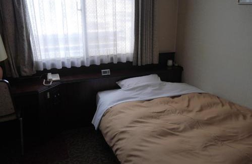 Miyoshi Hotel | Hotel CROWN HILLS MIYOSHI