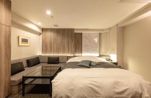 Sanbancho Hotel | Hotel ROSSO 松山