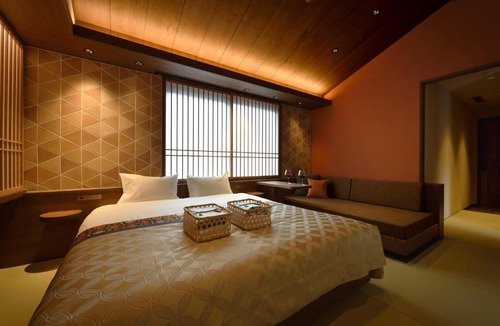 Higashiyama Higashi Chaya District Hotel | Hyakurakusou Higashichaya