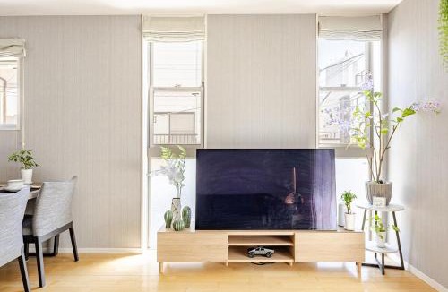 Kamiikebukuro House | Ikebukuro Entire House for 8 Guests with Free Parking