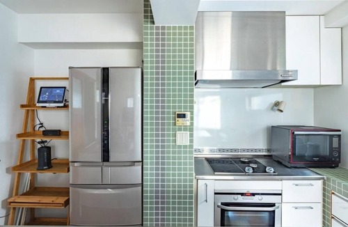 Toshima House | JR LINE Neko and Mado Cozy 3-bedroom bungalow in terrific Toshima City with AC
