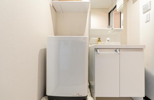 Minato Apartment | Kaiyukan & USJ 8 min Asashiobashi City Stay B