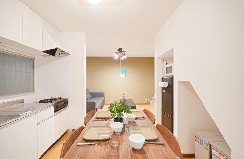 Akasaka Villa | Kotori Akasaka