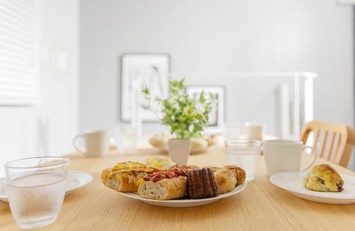 Setagaya Apartment | KOU Jiyugaoka 101