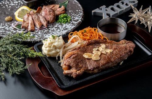 Nishihara Hotel | Kumamoto Hotel Christmas Forest Garden (Love Hotel)
