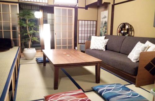 Nakagyo Ward House | Kyoto Villa Ninja