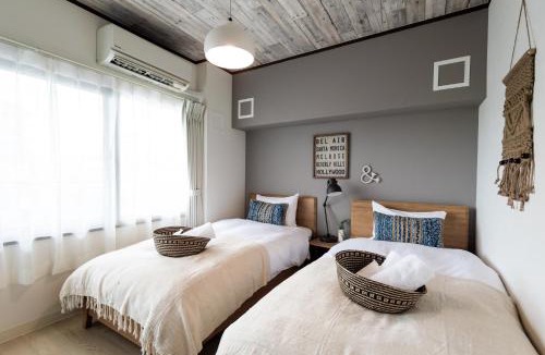 Ginowan Apartment | Little Santa