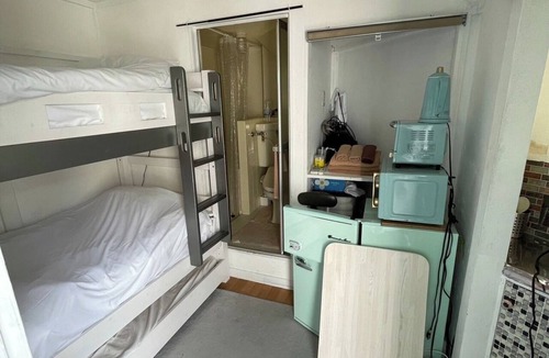 Shinjuku Apartment | Local Stay NAKAI 2 minutes walk from Nakai Station/Shinjuku-ku Tokyo