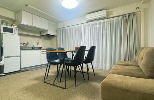 Nezu Apartment | Love Tokyo Nezu Sunset House 1 Min to Nezu Station Near Ueno Yanaka Nezu Shrine Elevator