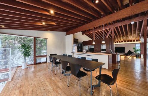 Chuo-ku Villa | Luxury 243m2 Private Villa Sauna 12 Guests