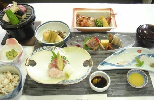 Hikimikyo Onsen Hotel | Minshuku Miyake