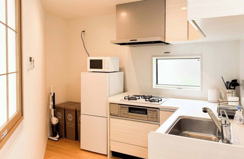 Takadanobaba House | Modern Takadanobaba House near Cherry Blossoms & Stations