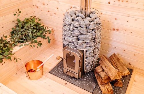 Nagahama Hotel | NAGAHAMA lifestyle glamping hotel