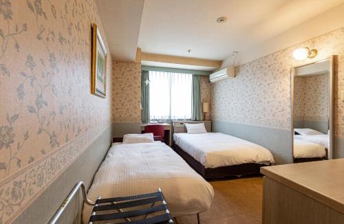 Tsuruga Hotel | New Sunpia Tsuruga
