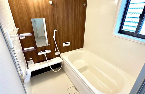 Nagasaki Apartment | Newly opened in March, 2026] Private bath｜5 min. from Shikanbashi｜Spacious bath, almost newly built｜fringe