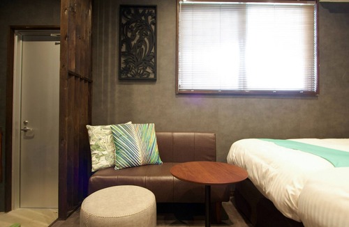 Uehara Hotel | Nonsmoking Chic and relaxing Ryukyu modern room 3 people/Yaeyama-gun Okinawa