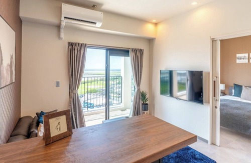 Gushi Hotel | Nonsmoking Family room Weekly Parking guaran/Naha Okinawa