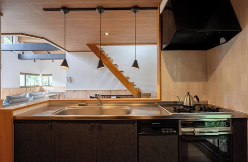 Atami House | Nonsmoking Rental villa with dog run and hot sp/Atami Shizuoka