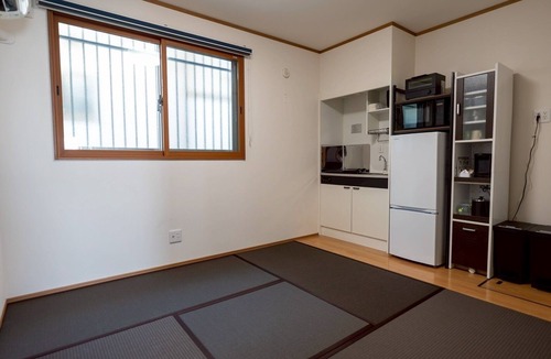 Onomichi House | ＼ Opening in March 2026 ／ Features a tent sauna and oxygen box ◆ Free for elementary school students and younger ◆ Great value flat rate for groups of 6 or more! Fully equipped with a rice cooker, induction cooktop, tableware, and more for long-term sta