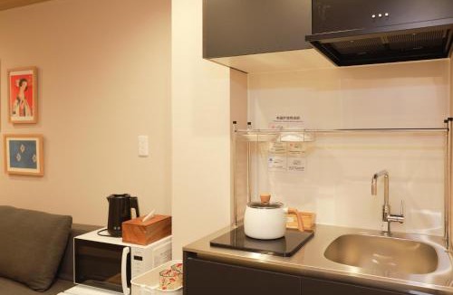 Namba House | OYASUMI Ice&Hotel 難波なんば 50m from namba station 24Hours Self Checkin