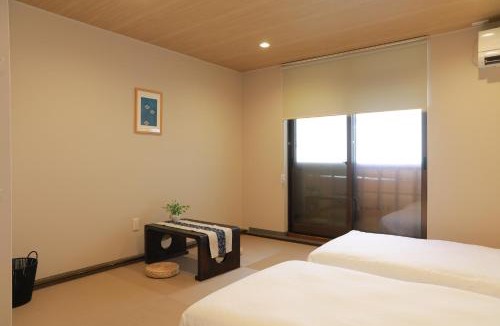 Namba House | OYASUMI Ice&Hotel 難波なんば 50m from namba station 24Hours Self Checkin