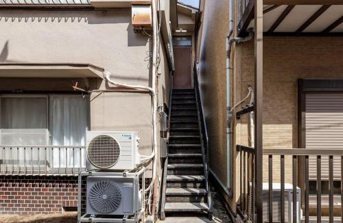 Higashiyotsugi Apartment | Perfect for sightseeing in Tokyo! 2F 4people! 四つ木