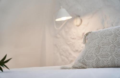 Agios Georgios Hotel | Petri Suites