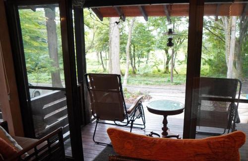 Myoko Villa | Pond Cabin Myoko