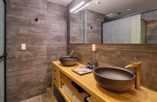 Oishi Hotel | Premium Room with Mt Fuji view No openair bath/Minamitsuru-gun Yamanashi