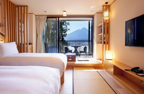 Oishi Hotel | Premium Room with Mt Fuji view No openair bath/Minamitsuru-gun Yamanashi