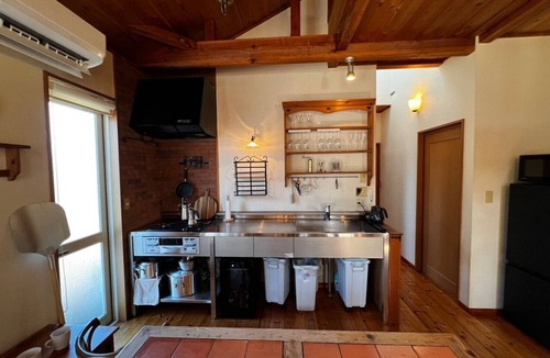 Oshima Villa | Private resort 10 seconds walk from the ocean, villa for rent on Oshima Island, Tokyo