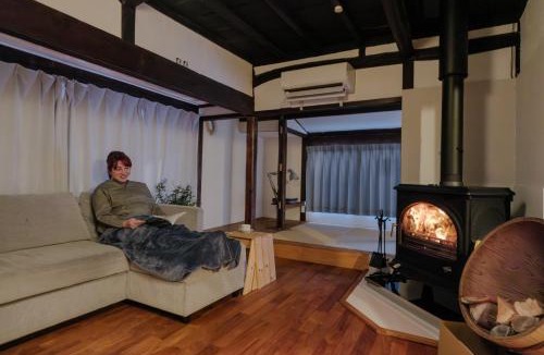 Okaya Apartment | Private traditional Japanese house,貸切古民家,最大9名,信州発酵の宿,ペットOK, 薪ストーブ